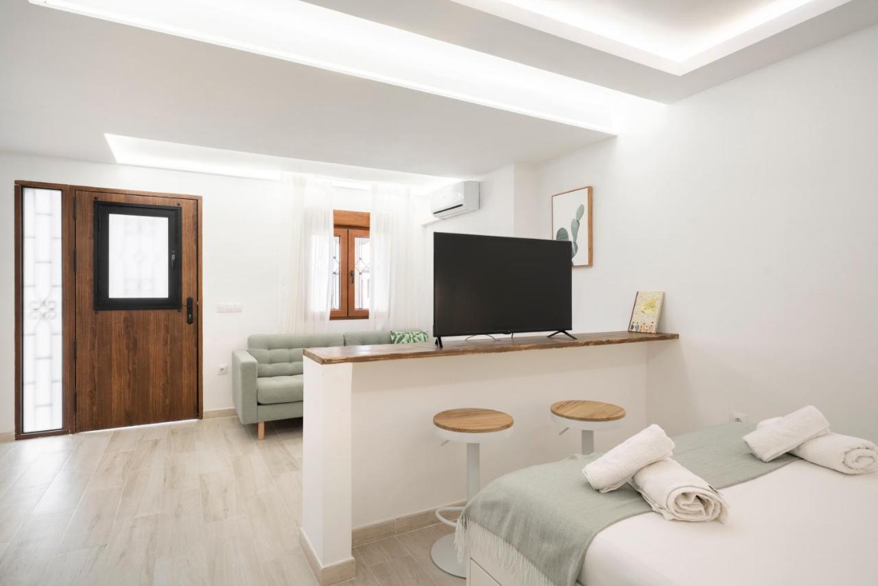Estudio Tranquilo A Un Paso De La Vibrante Malaga Apartamento Benalmádena